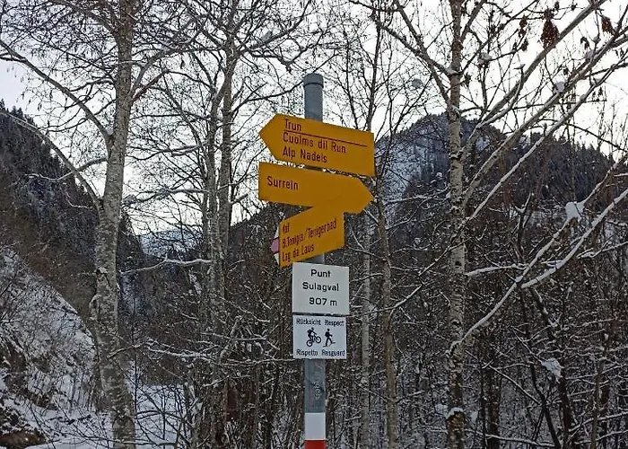 Casa Steilalva - Grosszuegiges Fuer Erholsamen Familienurlaub * Surrein