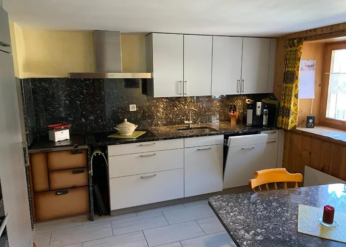 Casa Steilalva - Grosszuegiges Fuer Erholsamen Familienurlaub Surrein