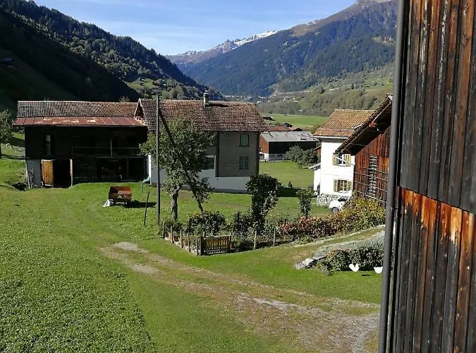 Chalé Casa Steilalva - Grosszuegiges Fuer Erholsamen Familienurlaub Surrein